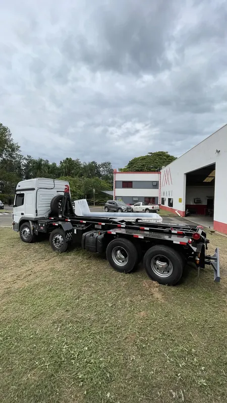 Linha GL em caminhão Bitruck